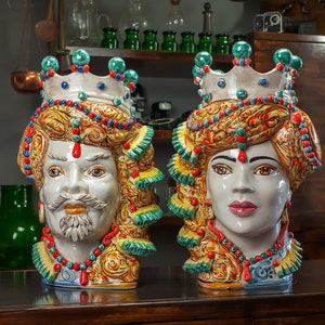 Sicilian ceramic Moor&#39;s head from Caltagirone Elegance L 32 cm x H 48 cm