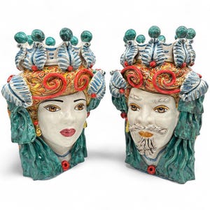 Céramique sicilienne &quot;Tête de Maure&quot; de Caltagirone, drapé L. 33 x H. 48 cm