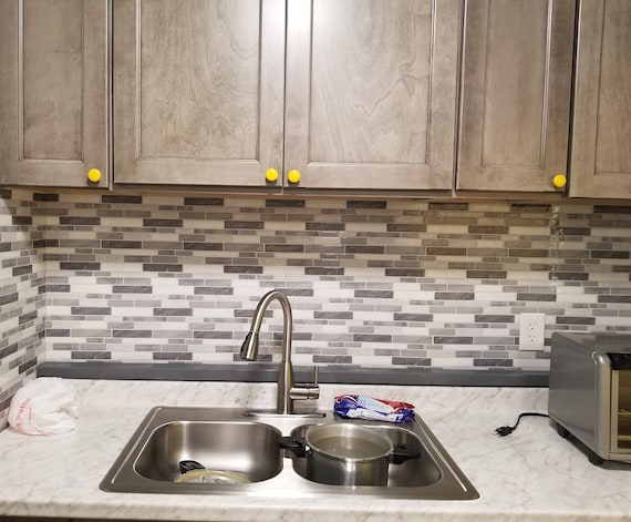 Art3d Peel and Stick Backsplash Tiles for Kitchen in Grey Marble