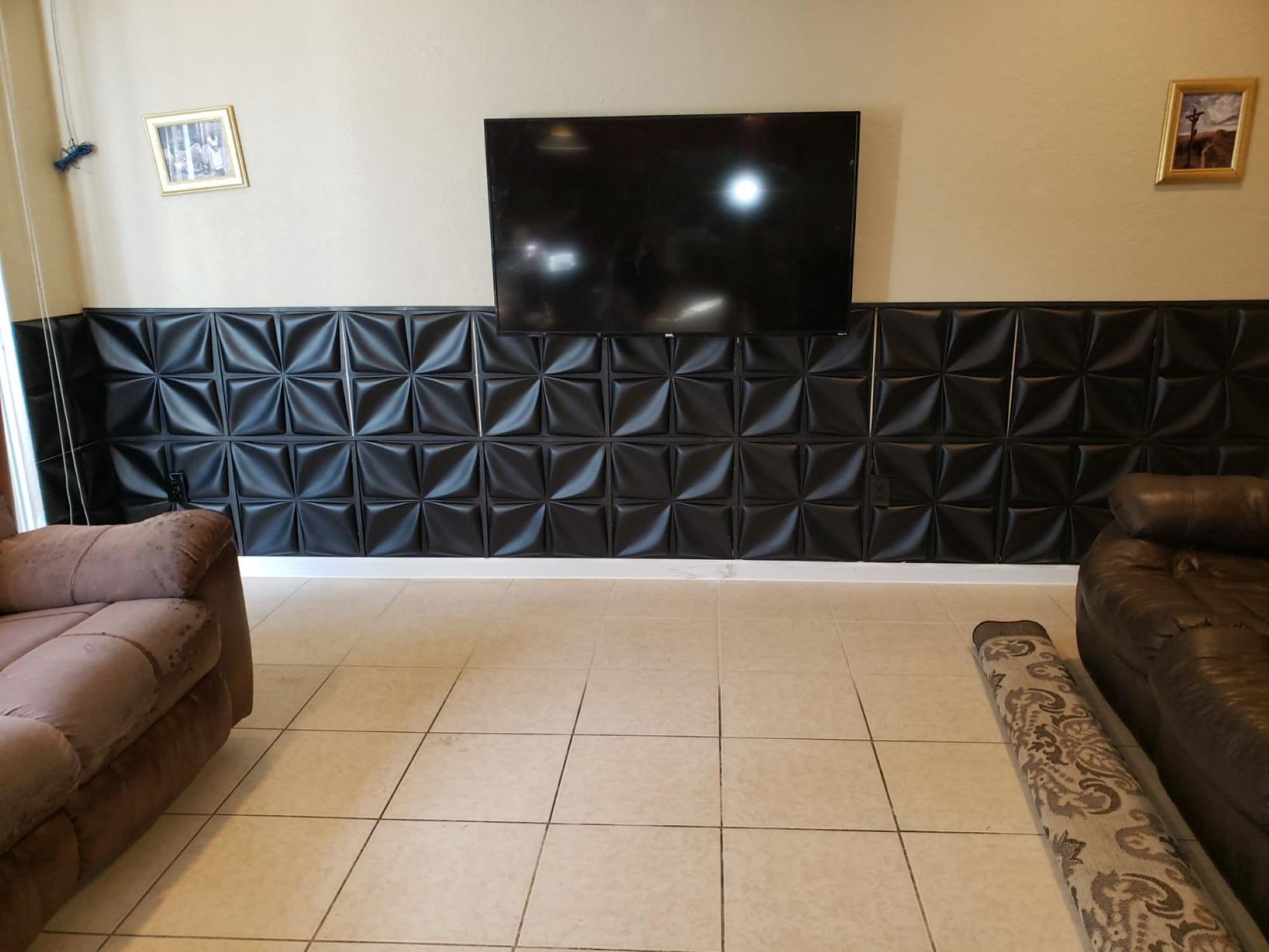 Panneaux muraux 3D - Carreaux muraux décoratifs en relief (12 panneaux /  boîte) Couvre 32 pieds carrés - Taille 19,7 x 19,7 po / Panneau -  Matériau