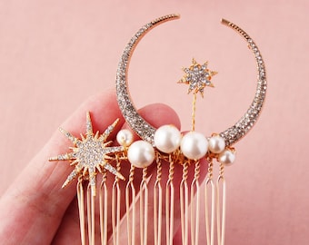 Gold Celestial star hair comb Wedding hair comb Star moon Bridal hairpiece Crystal star headpiece Bridesmaid hair pin Wedding hair accessory