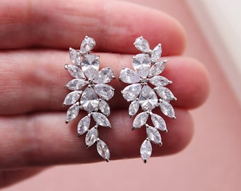 Zirconia Wedding Earrings, Crystal Bridal earrings Bridesmaid jewelry Vintage Style Wedding jewelry Bridesmaid earrings Cz Prom jewelry gift
