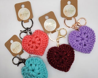 Handgemaakte gehaakte hartsleutelhanger 100% acrylgaren - 3" x 3" Perfect cadeau Valentijnscadeaus Tas Accessoires Gehaakte geschenken Gehaakte accessoires
