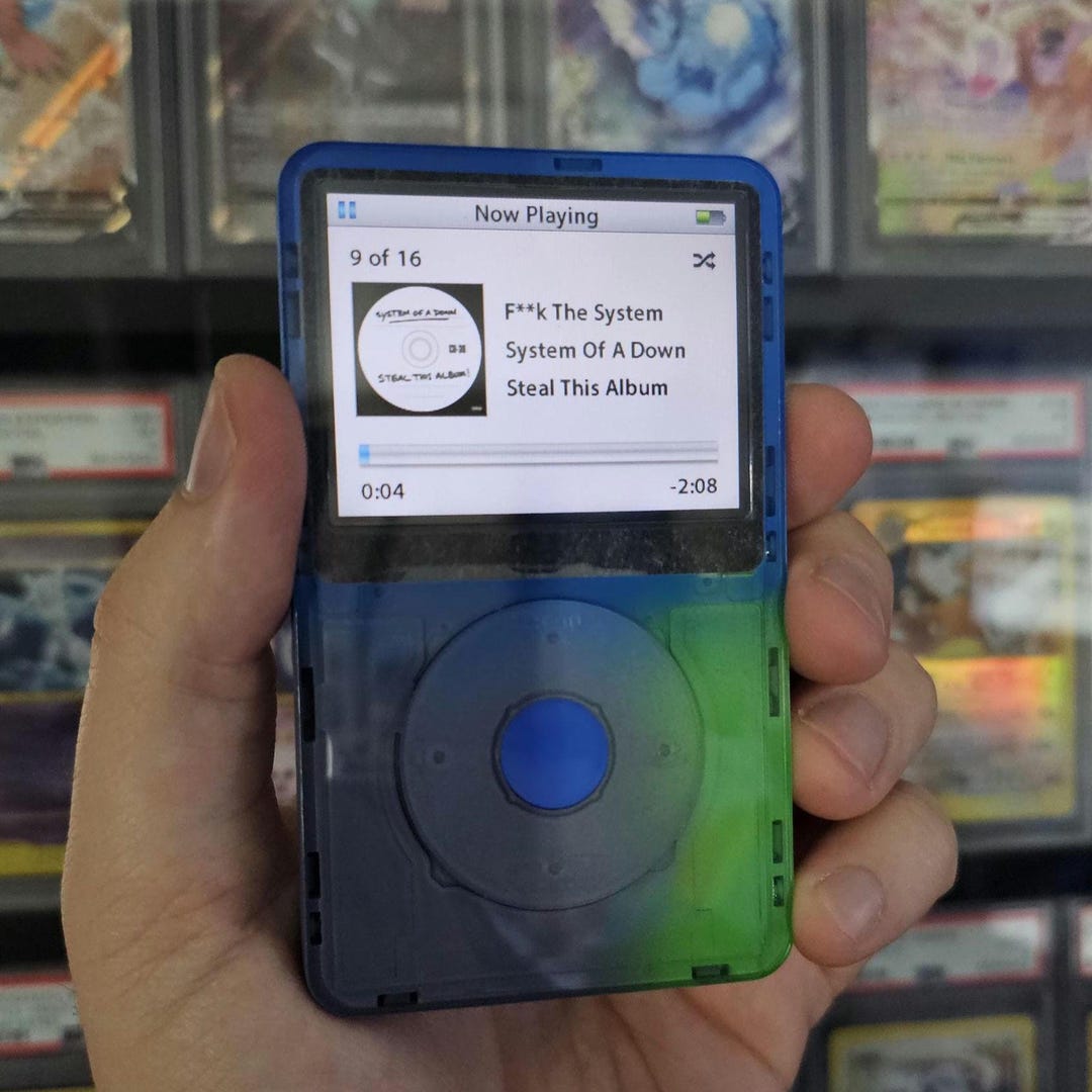 【ささ】iPod Classic 第5世代 ホワイト 1TB NEW Apple iPod Video 5th Generation White 30GB MP3 Player - Sealed