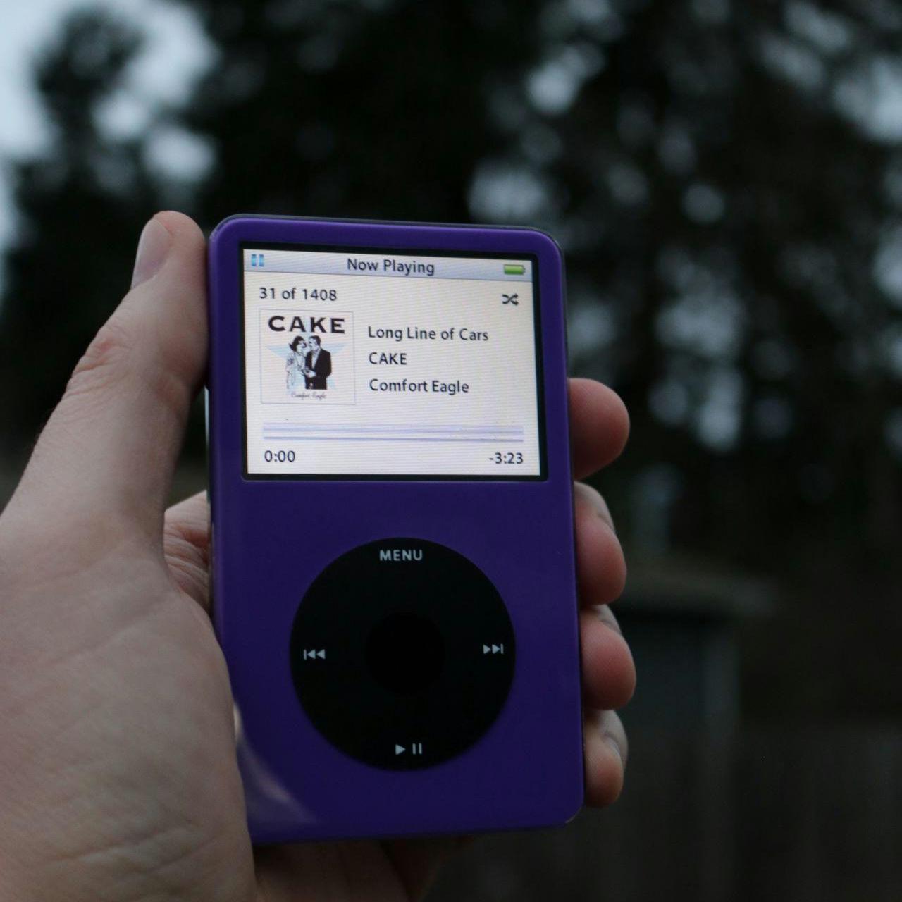 Apple Ipod Classic 5th Generation Video Custom Black & Purple (up