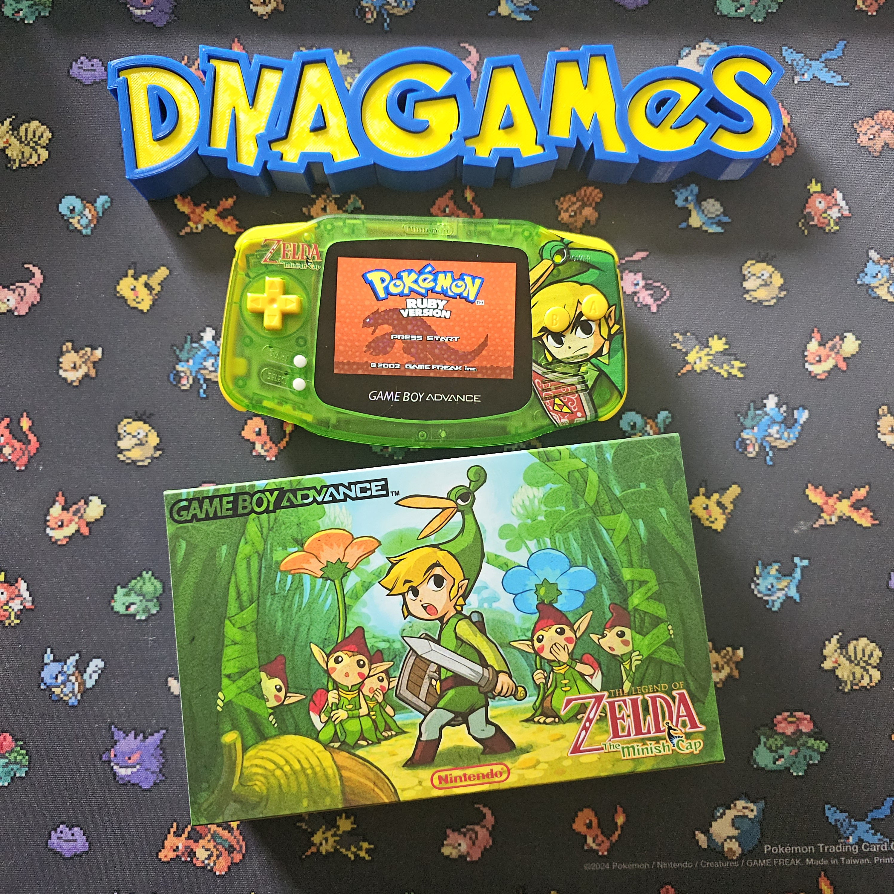 SHhoo様 GBA Legend of Zelda Minish Cap Themed Nintendo Gameboy Advance GBA