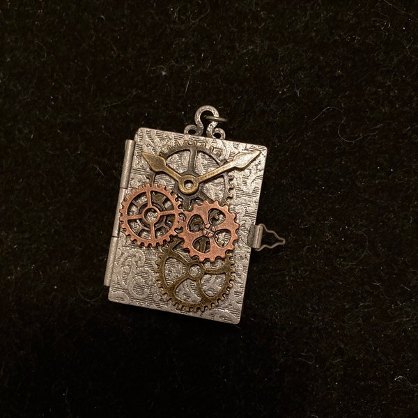 Unique square locket with clock gear design in silver-plate