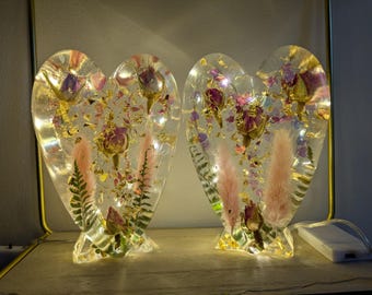 Light up Resin Night Light Heart Lamp with Rose, Leaf. Home Decor Ornaments Handmade Resin Creation. Gift for Mother’s Day, Her, Mum, Friend