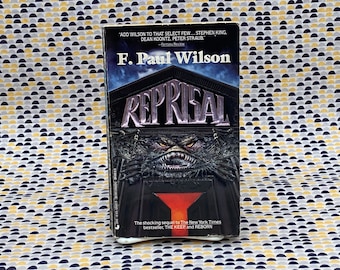 Reprisal - F. Paul Wilson - Vintage Paperback Book - Avon Edition
