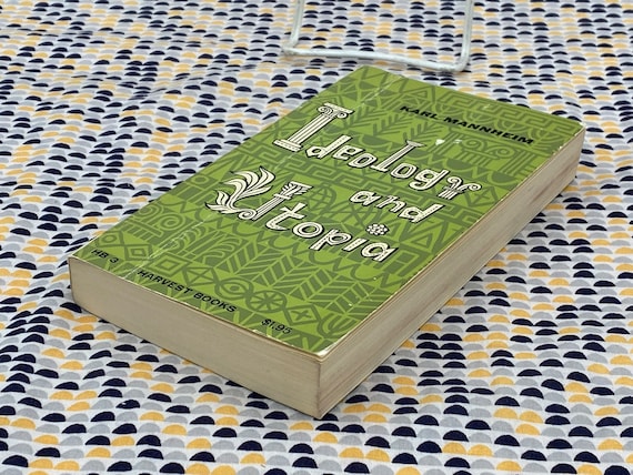 洋書 LECTURES ON IDEOLOGY AND UTOPIA Amazon.com: Lectures on Ideology and Utopia: 9780231060493