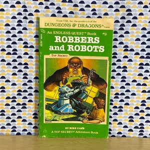 Robbers and Robots  - Mike Carr - Endless Quest #9 - TSR - Dungeons & Dragons   - Vintage Paperback Book