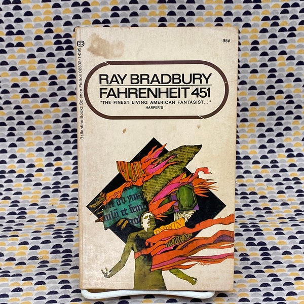 Fahrenheit 451 - Ray Bradbury - Vintage Paperback Book - Ballantine Edition