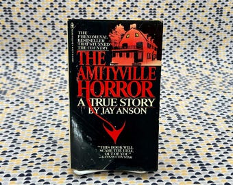 The Amityville Horror  - Jay Anson - Vintage Paperback Book - Bantam Edition