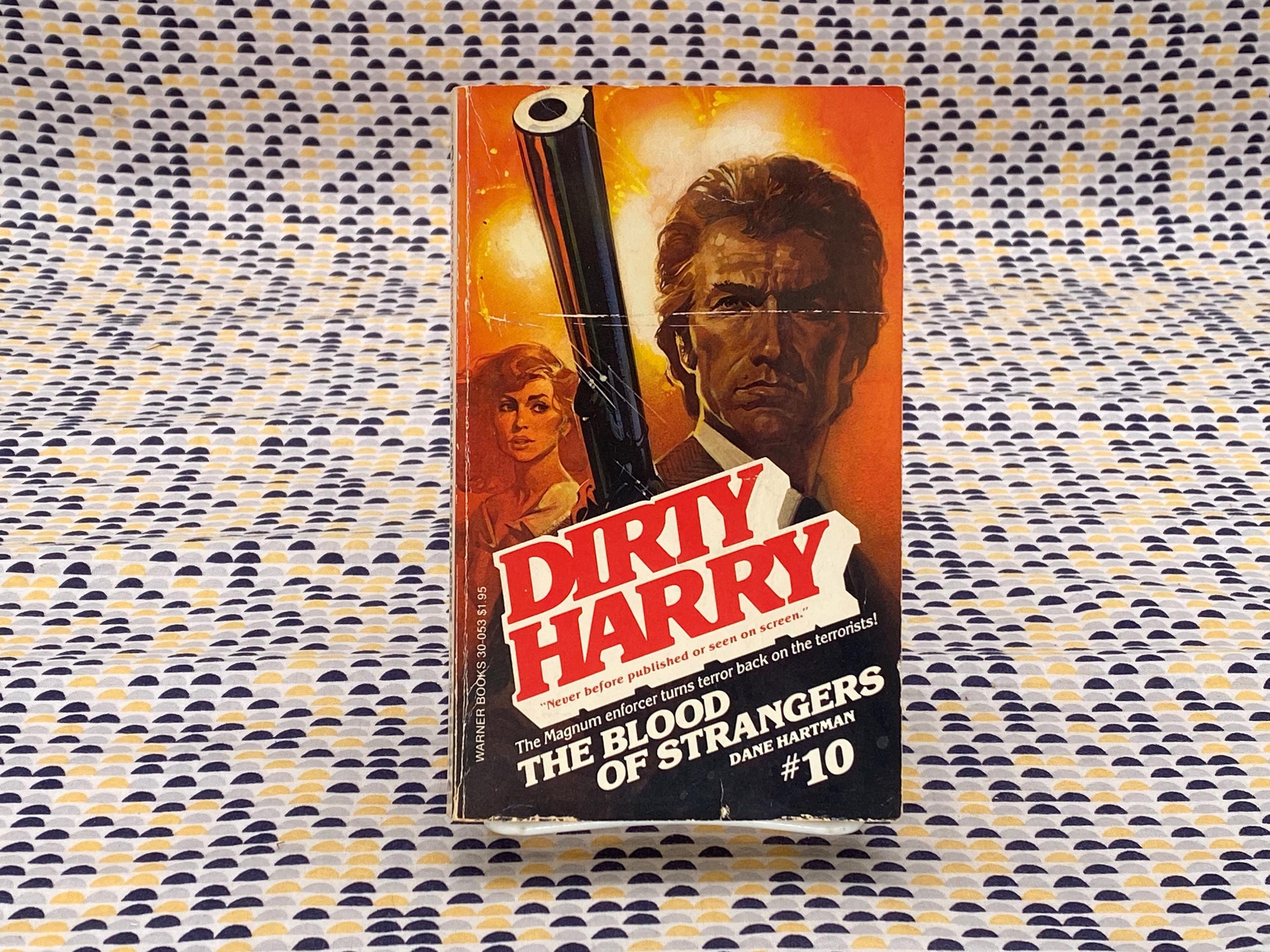 洋書 DIRTY HARRY: THE BLOOD OF STRANGERS #10 DIRTY HARRY #10 The Blood of Strangers Dane Hartman