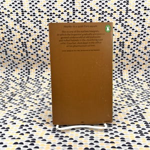 Simenon - Maigret Mystified - Penguin - Paperback image 2