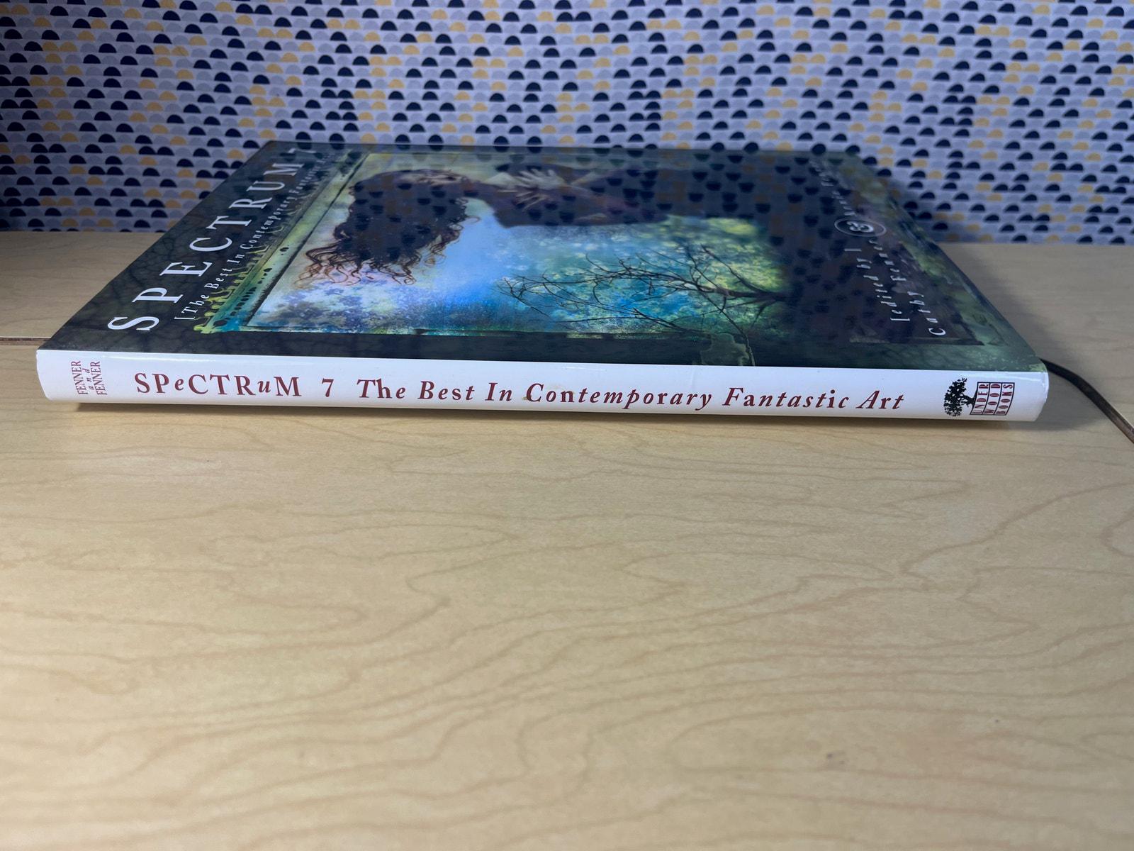 Spectrum 7: The Best in Contemporary ‥ Amazon.com: Spectrum 7: The Best in Contemporary Fantastic Art