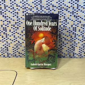 One Hundred Years of Solitude - Gabriel Garcia Marquez - Vintage Paperback Book