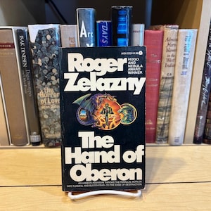 A Mão de Oberon - Roger Zelazny - Avon - Brochura imagem 1