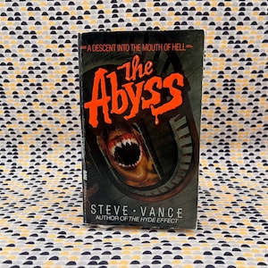 L'abisso - Steve Vance - Books Margins inc. - Copertina flessibile immagine 1
