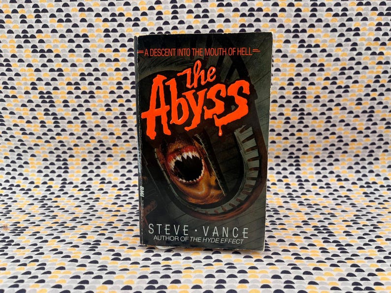L'abisso - Steve Vance - Books Margins inc. - Copertina flessibile immagine 1