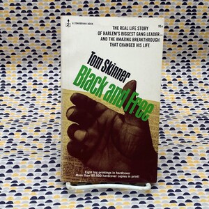 Black And Free - Tom Skinner - Vintage Paperback Book - Zondervan Books Edition