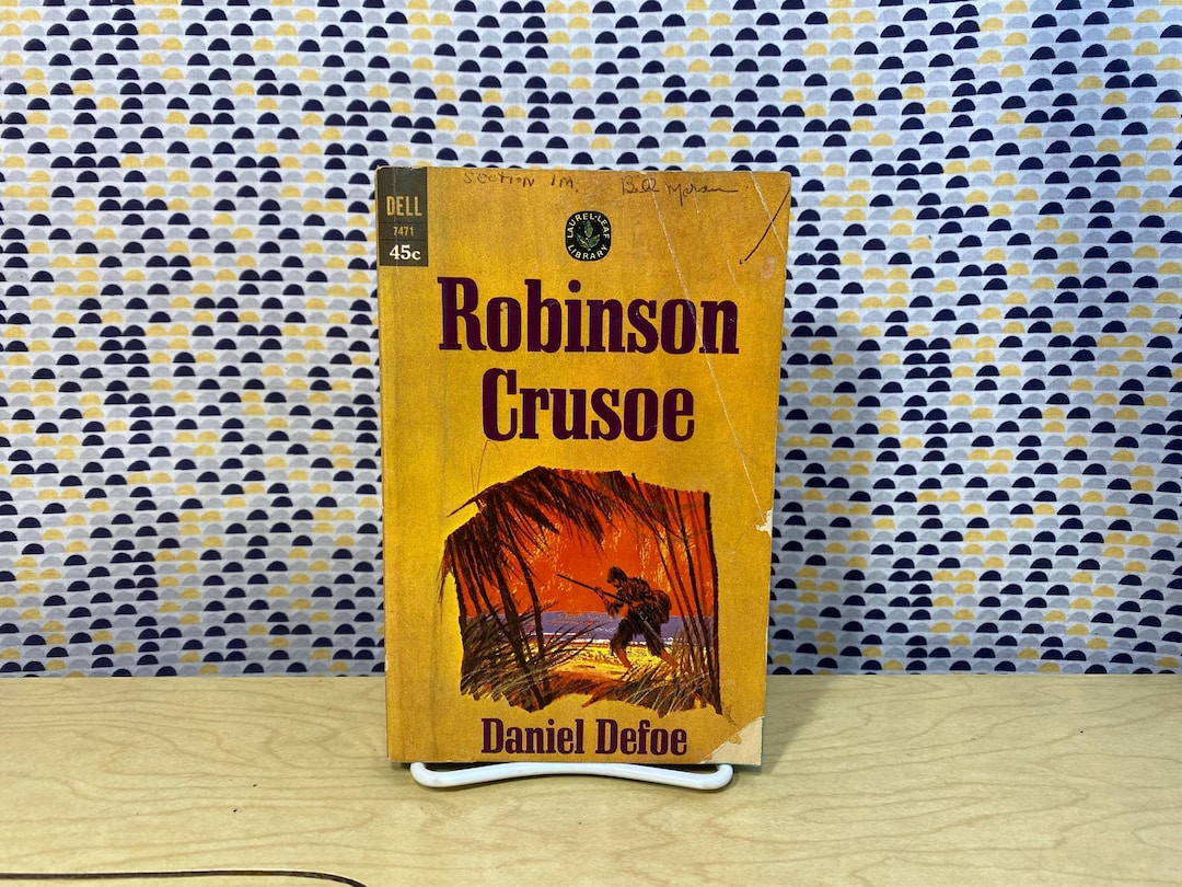 Robinson Crusoe - Daniel Defoe - Vintage Paperback Book - Dell Edition ...