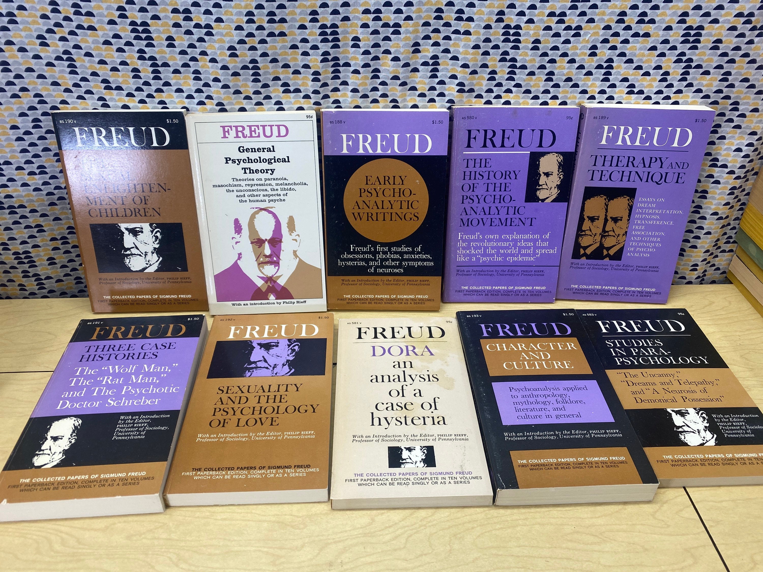 Sigmund Freud - Collected Papers - 10 Book Box Set - Vintage