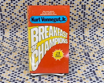 Breakfast of Champions - Kurt Vonnegut Jr.   - Vintage Paperback Book - Dell Edition
