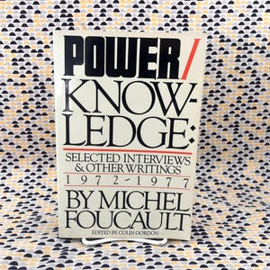 Power/Knowledge: Selected Interviews & Other Writings 1972-1977 - Michael Foucault - Pantheon Books- Paperback image 1