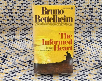 Het geïnformeerde hart - Bruno Bettelheim - Vintage paperbackboek - Avon-editie