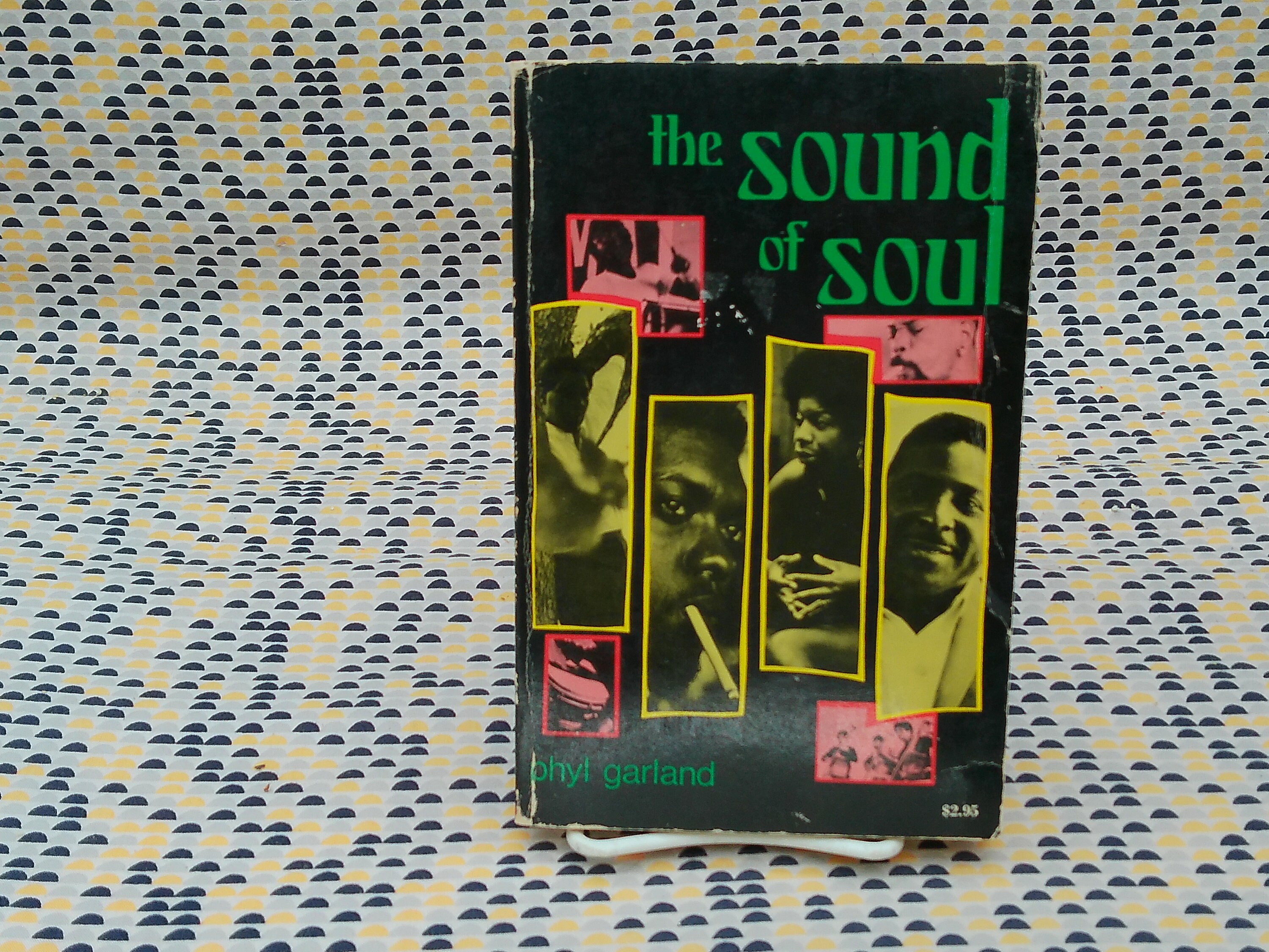 MadisonPaperbacks - Etsy 日本
