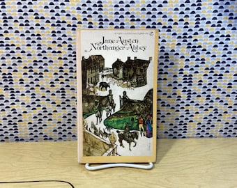 Northanger Abbey  - Jane Austen - Vintage Paperback Book -  Signet Classic Edition