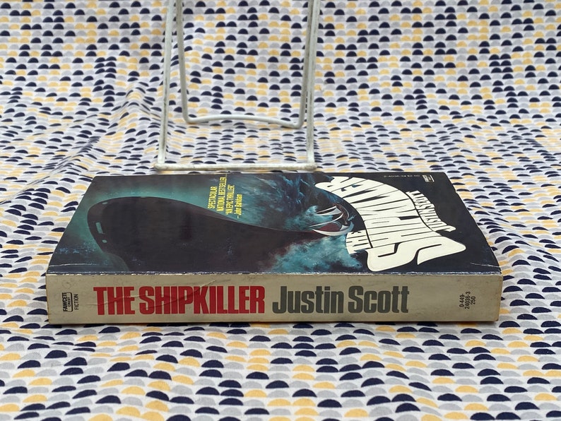 The Shipkiller Justin Scott Vintage Paperback Book Fawcett Crest Edition image 3