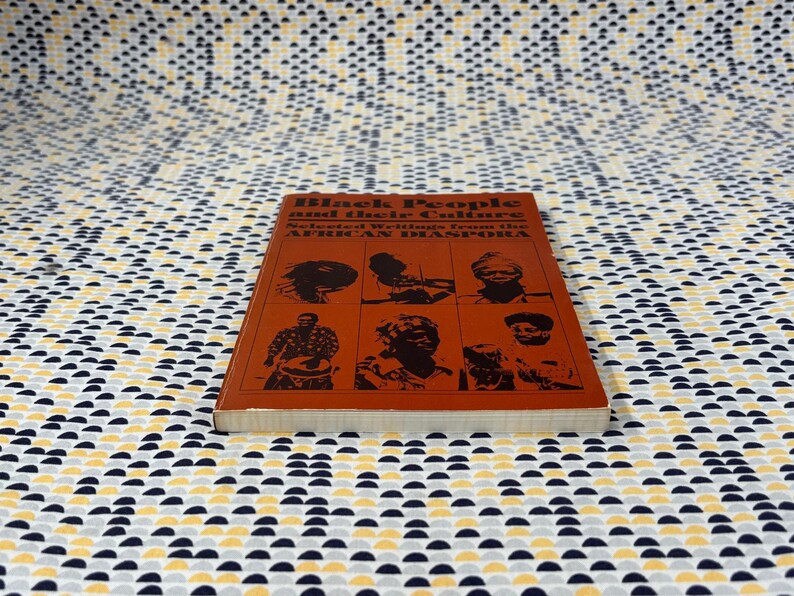 El pueblo negro y su cultura - Ed. Linn Shapiro - Smithsonian - Edición de bolsillo imagen 4
