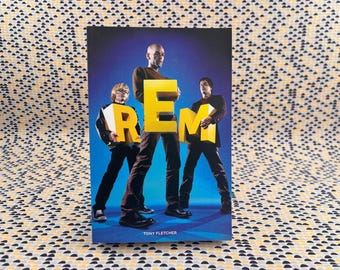 REM, Círculo perfecto - Tony Fletcher - Omnibus Press - Libro de bolsillo