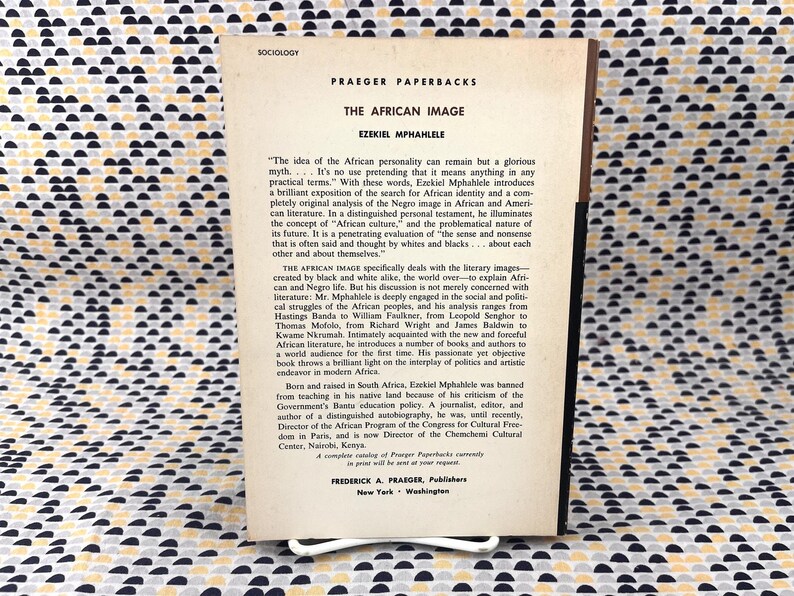 La imagen africana - Ezekiel Mphahlele - Praeger Books - Tapa blanda imagen 2