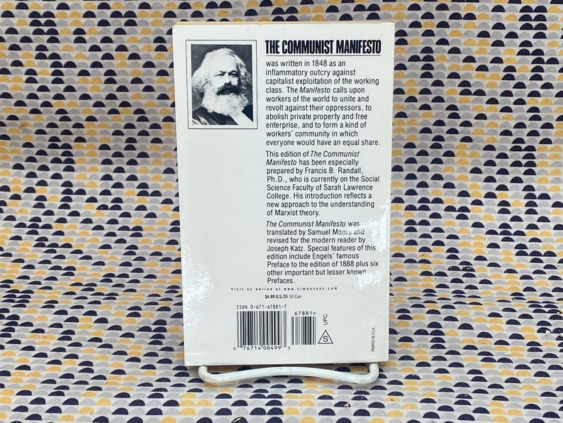 The Communist Manifesto Karl Marx & Friedrich Engels Vintage Paperback Book Washington Square Press Edition image 2