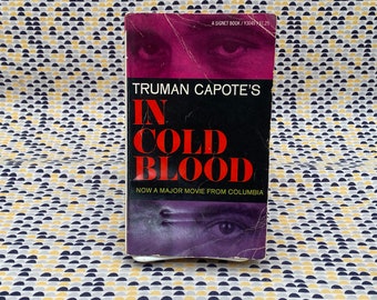 In Cold Blood  - Truman Capote - Vintage Paperback Book - Signet Books