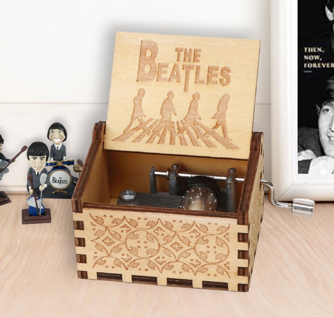 The Beatles Music Box ' LET IT BE ' Song Music Chest Wooden Engraved