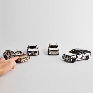Ensemble de voitures en bois 4 en 1, 3DBRT Constructor Puzzle 3D Puzzle kit de montage de voitures en bois à collectionner, maquette de voiture en bois image 8