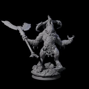 Moon Workshipping Minotaur B Miniature for D&D, Dungeons and Dragons, Pathfinder and many other tabletop games