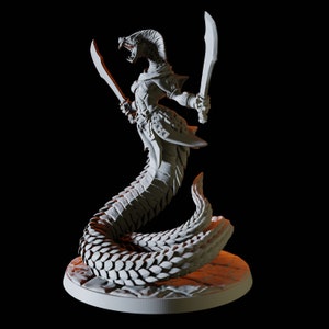 Yuan-ti Abomination Miniature C for D&D, Dungeons and Dragons, Pathfinder and many other tabletop games