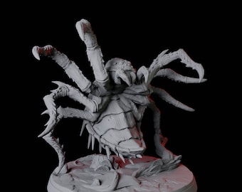 Creeping Giant Spider Miniature D for D&D, Dungeons and Dragons, Pathfinder and many other tabletop games