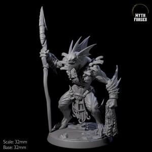 Sodden Sahuagin, Merrow oder Kau-Toa Kriegerin Miniatur D für D&D, Dungeons and Dragons, Pathfinder und viele andere Tabletop-Spiele