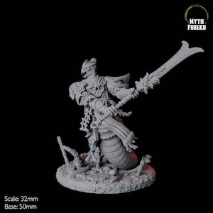 Menacing Yuan-ti Abomination Miniature B for D&D, Dungeons and Dragons, Pathfinder and many other tabletop games