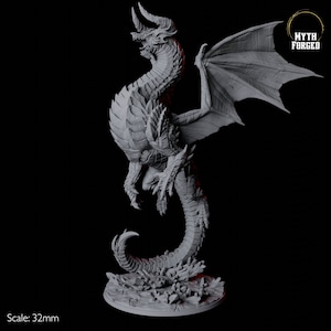 Terrificante drago rosso in miniatura: D&D, Pathfinder, gioco di ruolo da tavolo