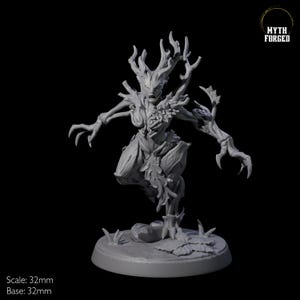 Thorny Twig Blight B Miniature for D&D, Dungeons and Dragons, Pathfinder and many other tabletop games