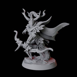 Warforged Forest Druid Miniature for D&D, Dungeons and Dragons, Pathfinder and many other tabletop games