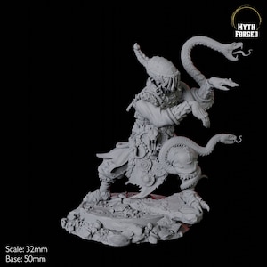 Yuan-ti Malison Snake Charmer Miniature A for D&D, Dungeons and Dragons, Pathfinder and many other tabletop games