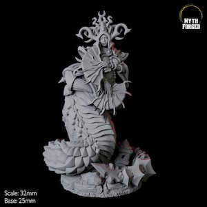 Shape-Shifting Yuan-ti Abomination Miniature C for D&D, Dungeons and Dragons, Pathfinder and many other tabletop games